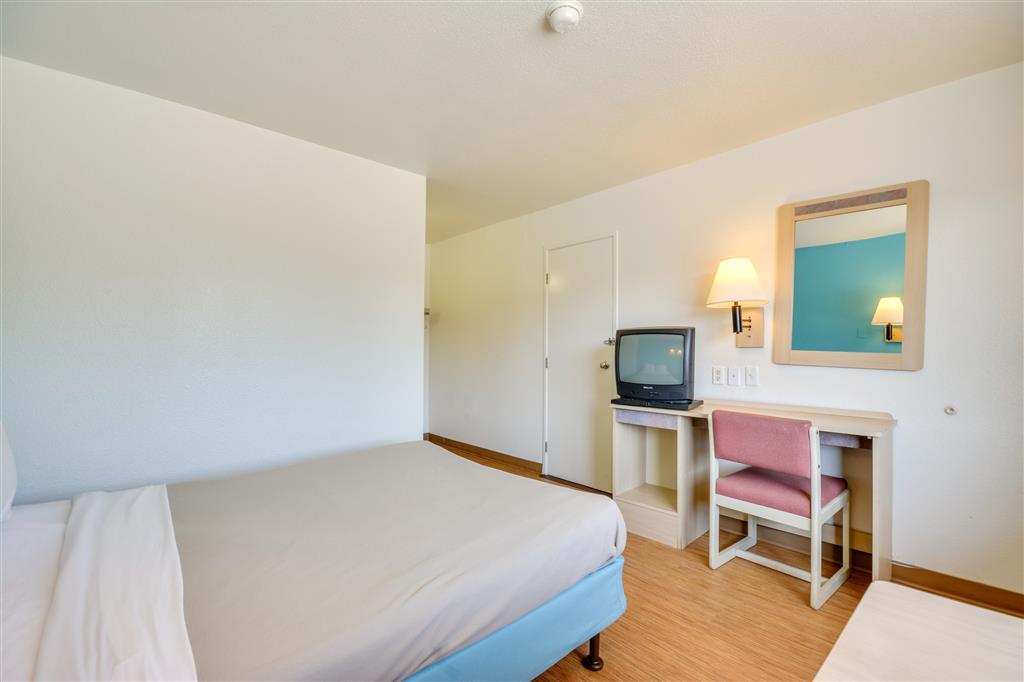 Rodeway Inn Tillmans Corner Bilik gambar