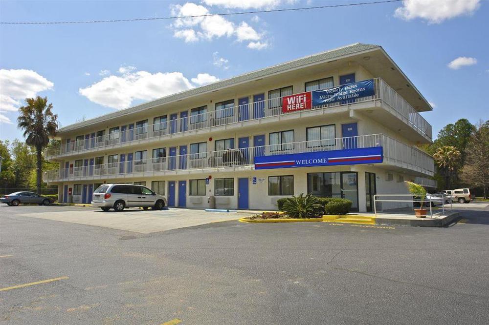 Rodeway Inn Tillmans Corner Servis gambar